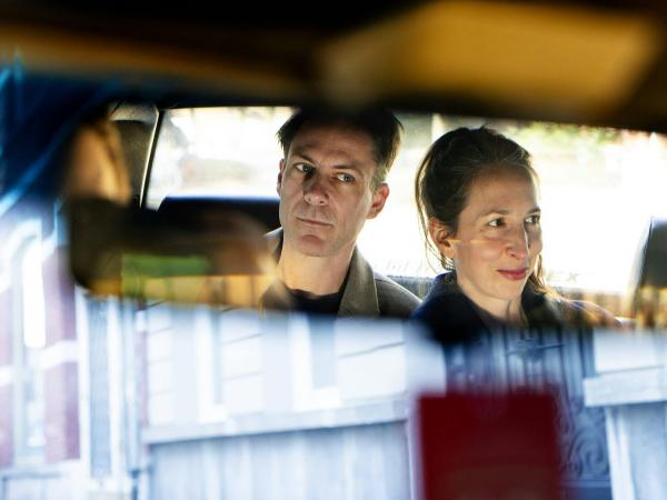 Waar het met de wereld naartoe gaat, daar gaan wij naartoe - door DE HOE © c Koen Broos