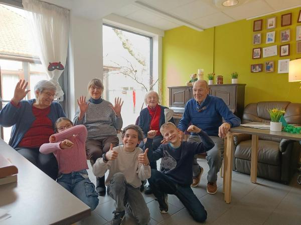 Vlindertjes van Verbert-Verrijdt - intergenerationele kampen © Woonzorggroep Voorkempen