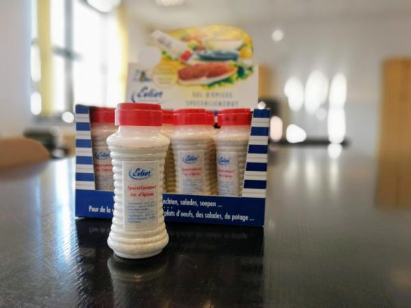 Kruiden van Evlier erkend als Schotens streekproduct