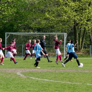 Groot Scholentornooi voetbal: bekijk de foto's en uitslagen