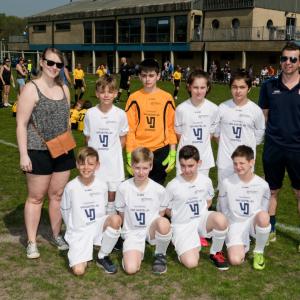 Groot Scholentornooi voetbal: bekijk de foto's en uitslagen