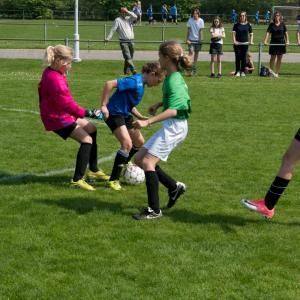 Groot Scholentornooi voetbal: bekijk de foto's en uitslagen