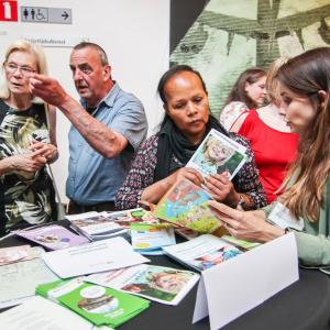 Schoten verwelkomt nieuwe inwoners met ontbijt (fotoreportage)