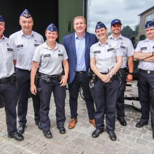 Schoten verwelkomt nieuwe inwoners met ontbijt (fotoreportage)